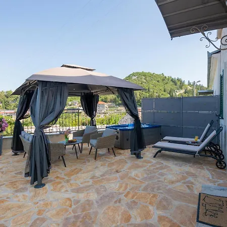 Awesome In With Jacuzzi * Ploce (Dubrovnik-Neretva)