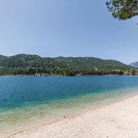 Awesome In With Jacuzzi Ferienhaus *