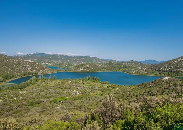 Awesome In With Jacuzzi Holiday home Ploce (Dubrovnik-Neretva)