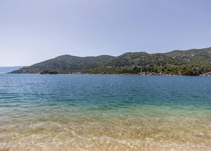 Awesome In With Jacuzzi Ploce (Dubrovnik-Neretva)